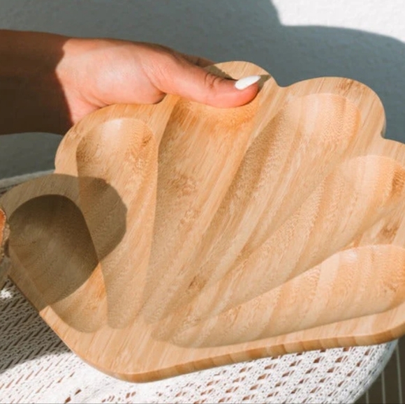 Beachly Bombshell Bamboo Catchall Tray Summer Island Beach Nautical Shells NEW - Picture 3 of 3